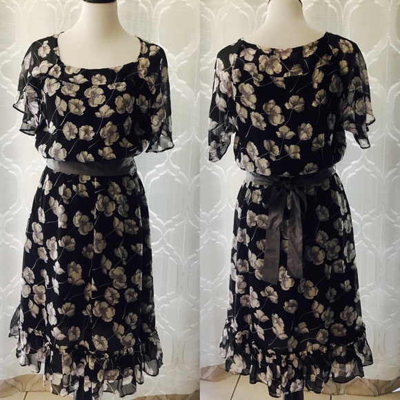 Sundance Dresses & Skirts - Sundance Catalog Floral Silk Ruffle Midi Dress